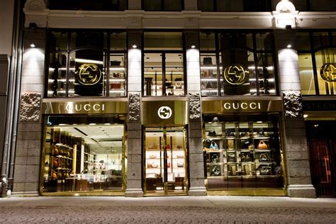 Gucci Oslo .